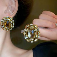 1 Pair Exaggerated Shiny Oval Hollow Out Inlay Alloy Artificial Gemstones Rhinestones Ear Studs main image 4