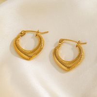 1 Par Estilo IG Forma De Corazón Enchapado Acero Inoxidable 304 Chapados en oro de 18k Aretes main image 2