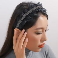 Women's Simple Style Solid Color Lace Pleated Hair Band main image 3