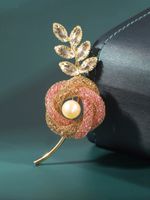 Simple Style Flower Copper Women's Brooches main image 2