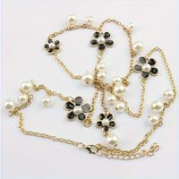 Casual Classic Style Flower Alloy Pearl Women's Sweater Chain Necklace main image 8