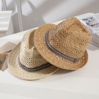 امرأة عطلة أسلوب بسيط اللون الصامد العقص قبعة من القش main image 5