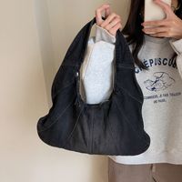 Women's Medium Denim Color Block Streetwear Dumpling Shape Zipper Shoulder Bag main image 5