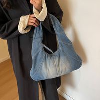 Women's Medium Denim Color Block Streetwear Dumpling Shape Zipper Shoulder Bag main image 4