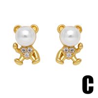 1 Pair Modern Style Simple Style Animal Bear Plating Inlay Copper Artificial Pearls Zircon 18k Gold Plated Ear Studs main image 4