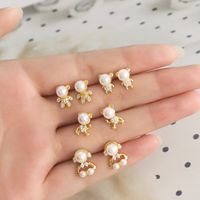 1 Pair Modern Style Simple Style Animal Bear Plating Inlay Copper Artificial Pearls Zircon 18k Gold Plated Ear Studs main image 1