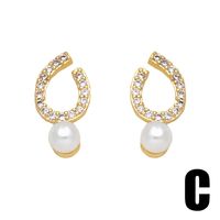 1 Pair Modern Style Simple Style Round Moon Plating Inlay Copper Artificial Pearls Zircon 18k Gold Plated Ear Studs main image 5