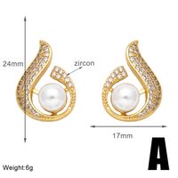 1 Pair Modern Style Simple Style Square Heart Shape Pineapple Plating Inlay Copper Artificial Pearls Zircon 18k Gold Plated Ear Studs sku image 2