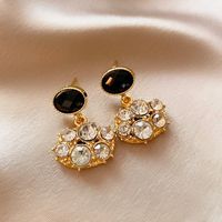 1 Pair Simple Style Shiny Geometric Plating Inlay Alloy Crystal Rhinestones 18k Gold Plated Drop Earrings main image 6