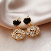 1 Pair Simple Style Shiny Geometric Plating Inlay Alloy Crystal Rhinestones 18k Gold Plated Drop Earrings main image 4