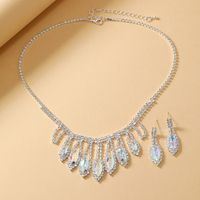 Luxurious Queen Solid Color Alloy Plating Inlay Rhinestones Silver Plated Women's Jewelry Set main image 9