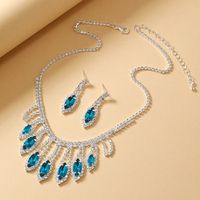 Luxurious Queen Solid Color Alloy Plating Inlay Rhinestones Silver Plated Women's Jewelry Set main image 5