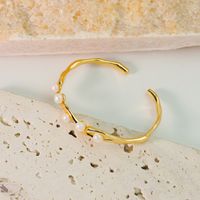 Simple Style Solid Color Copper Plating Inlay Freshwater Pearl 18k Gold Plated Bangle main image 4