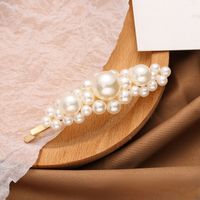 Frau Elegant Einfacher Stil Geometrisch Legierung Überzug Inlay Künstliche Perlen Haarklammer main image 2