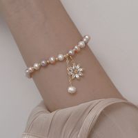 Simple Style Flower Freshwater Pearl Copper Inlay Zircon Bracelets main image 5
