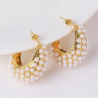 1 Pair Elegant Simple Style C Shape Plating Inlay Copper Artificial Pearls Ear Studs main image 1