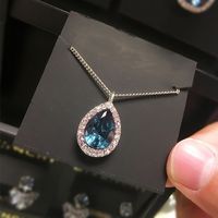 Vintage Style Shiny Water Droplets Copper Inlay Zircon Pendant Necklace sku image 1