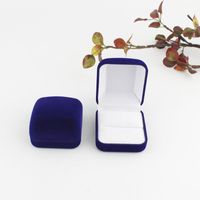 Simple Style Solid Color Flannel Jewelry Boxes sku image 7