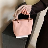 Women's Pu Leather Stripe Solid Color Classic Style Square Zipper Shoulder Bag Handbag sku image 5
