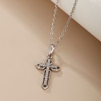 Xuping Simple Style Commute Cross Copper Alloy Plating Inlay Artificial Diamond 18k Gold Plated White Gold Plated Women's Pendant Necklace main image 6
