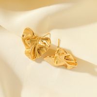 1 Pair Simple Style Heart Shape Plating 201 Stainless Steel 18K Gold Plated Ear Studs main image 5