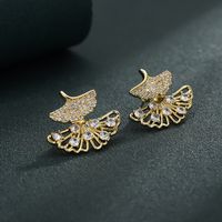 1 Pair Simple Style Ginkgo Leaf Inlay Copper Zircon Ear Studs main image 1