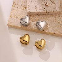 1 Pair Vintage Style Simple Style Heart Shape Plating Stainless Steel White Gold Plated Ear Studs main image 1
