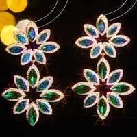 1 Pair Elegant Flower Inlay Alloy Rhinestones Zircon Drop Earrings main image 5