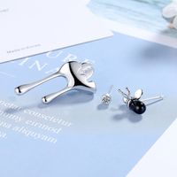 1 Pair Simple Style Classic Style Bee Copper Ear Studs main image 4