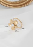 304 Stainless Steel 14K Gold Plated Lady Roman Style Inlay Flower Pearl Open Rings main image 6