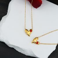 304 Stainless Steel 18K Gold Plated Simple Style Enamel Plating Inlay Heart Shape Rhinestones Pendant Necklace main image 3