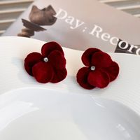1 Pair Elegant Solid Color Alloy Ear Studs main image 8