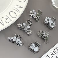 Women's Retro Rabbit Flower Butterfly Alloy Inlay Opal Hair Claws main image 2