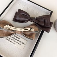 Women's Retro Bow Knot Pu Leather Hair Clip main image 6