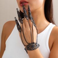 Gothic Geometric Iron Plating Chain Hollow Out Women's Bracelets main image 3