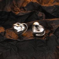 1 Pair Simple Style Heart Shape Plating Copper White Gold Plated Ear Studs main image 4