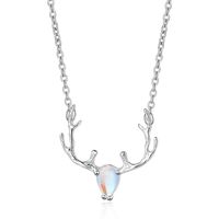 Simple Style Elk Copper Plating Inlay Moonstone White Gold Plated Necklace main image 4