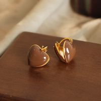 1 Paar Lässig Einfacher Stil Pendeln Tasche Quadrat Herzform Emaille Überzug Titan Stahl 18 Karat Vergoldet Ohrringe main image 3