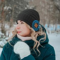 Fashion Blue Tooth Music Knitted Hat Autumn And Winter Warm Fleece-lined Blue Tooth Hat main image 4