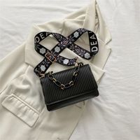 Women's Medium Pu Leather Solid Color Streetwear Square Magnetic Buckle Crossbody Bag sku image 2