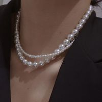 Elegant Geometrisch Künstliche Perle Perlen Frau Geschichtete Halskette main image 1
