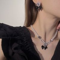 Sweet Heart Shape Bow Knot Artificial Pearl Beaded Rhinestones Women's Necklace main image 1