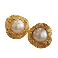 1 Pair Retro Round Imitation Pearl Inlay Pearl Women's Earrings main image 4