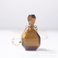 Simple Style Perfume Bottle Crystal Metal Pendant Necklace 1 Piece sku image 1