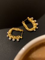Retro U Shape Brass Pearl Plating Hoop Earrings 1 Pair main image 4