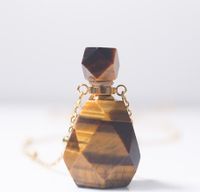 Einfacher Stil Parfümflasche Kristall Metall Halskette Mit Anhänger 1 Stück main image 2