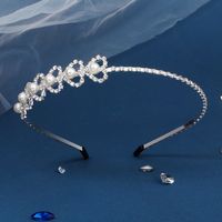 Elegant Herzform Metall Inlay Künstliche Perlen Strasssteine Haarband 1 Stück main image 2
