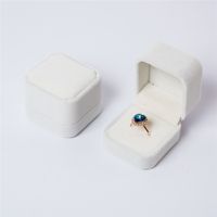 Simple Style Solid Color Flannel Jewelry Boxes sku image 2