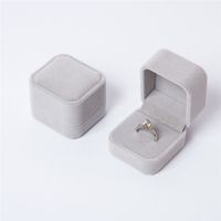 Simple Style Solid Color Flannel Jewelry Boxes sku image 3