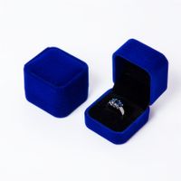 Simple Style Solid Color Flannel Jewelry Boxes sku image 4